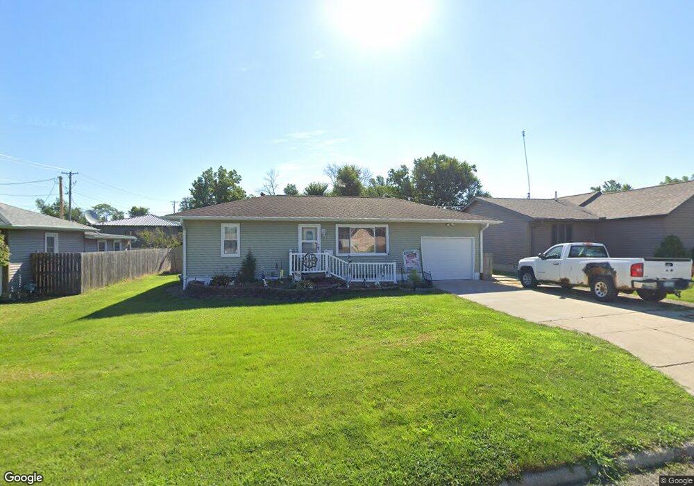 209 N 21st St, Marshalltown, IA 50158 - photo 1