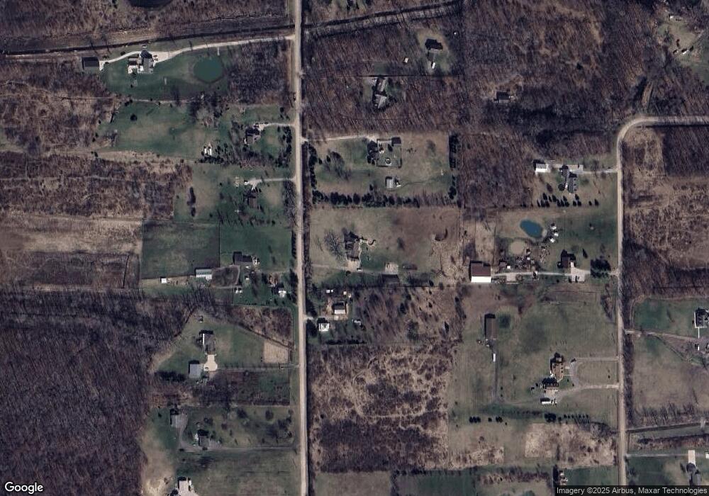 12488 Capernall Rd, Carleton, MI 48117 - photo 1