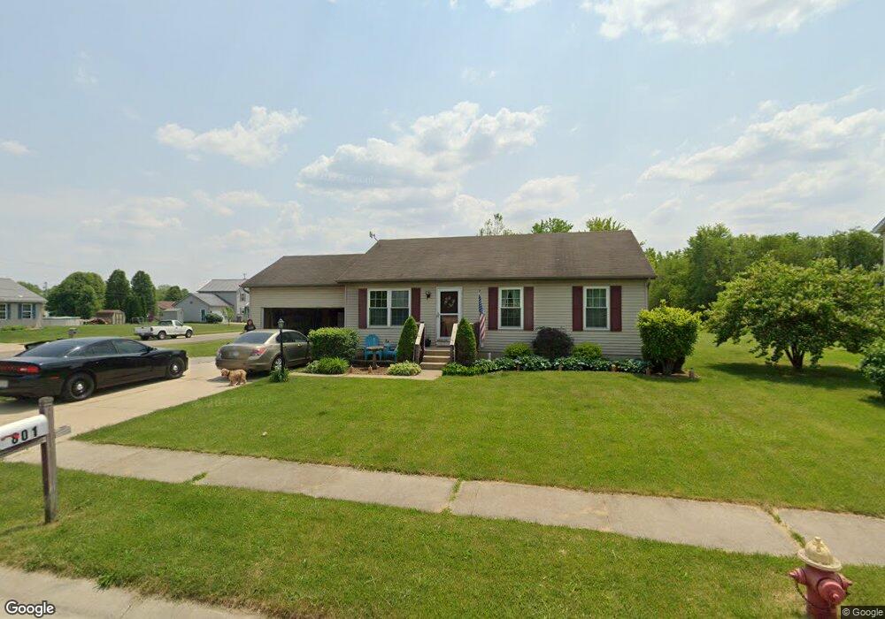 801 Andrews Ave, Nappanee, IN 46550 - photo 1