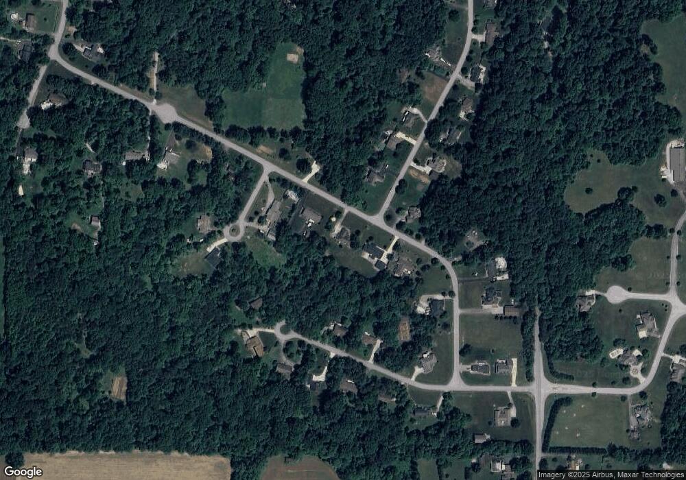 7013 Brenlee Dr, Georgetown, IN 47122 - photo 1