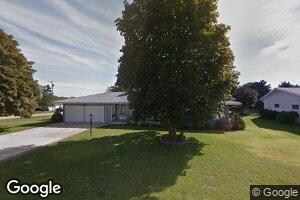 400 Parkway St, Olin, IA 52320