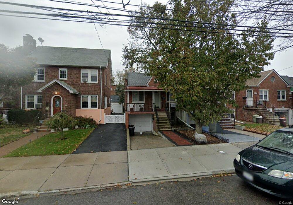 5731 163rd St, Fresh Meadows, NY 11365 - photo 1