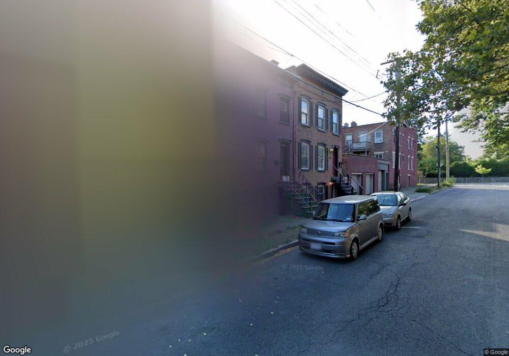 52 Myrtle Ave, Albany, NY 12202 - photo 1