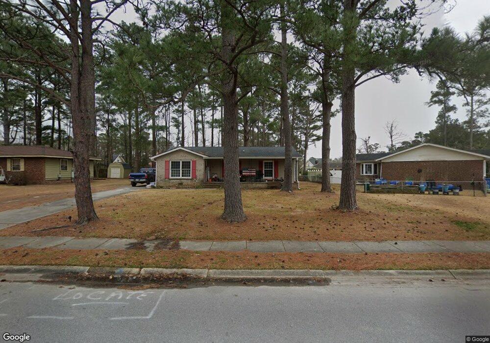 302 Cardinal Rd, Jacksonville, NC 28546 - photo 1