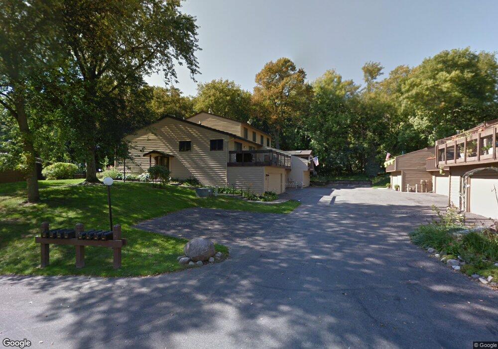 469 W Eagle Lake Dr, Maple Grove, MN 55369 - photo 1