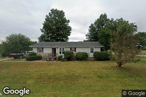 319 W 9th St, Onaga, KS 66521