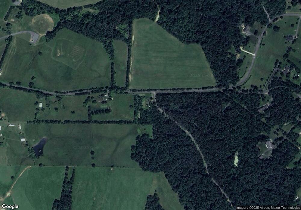 240 Old Kitchen Rd, White Post, VA 22663 - photo 1