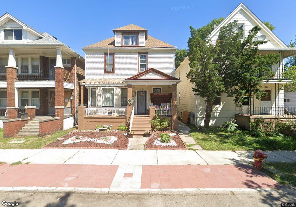 2677 Edwin St, HamtraMcK, MI 48212 - photo 1