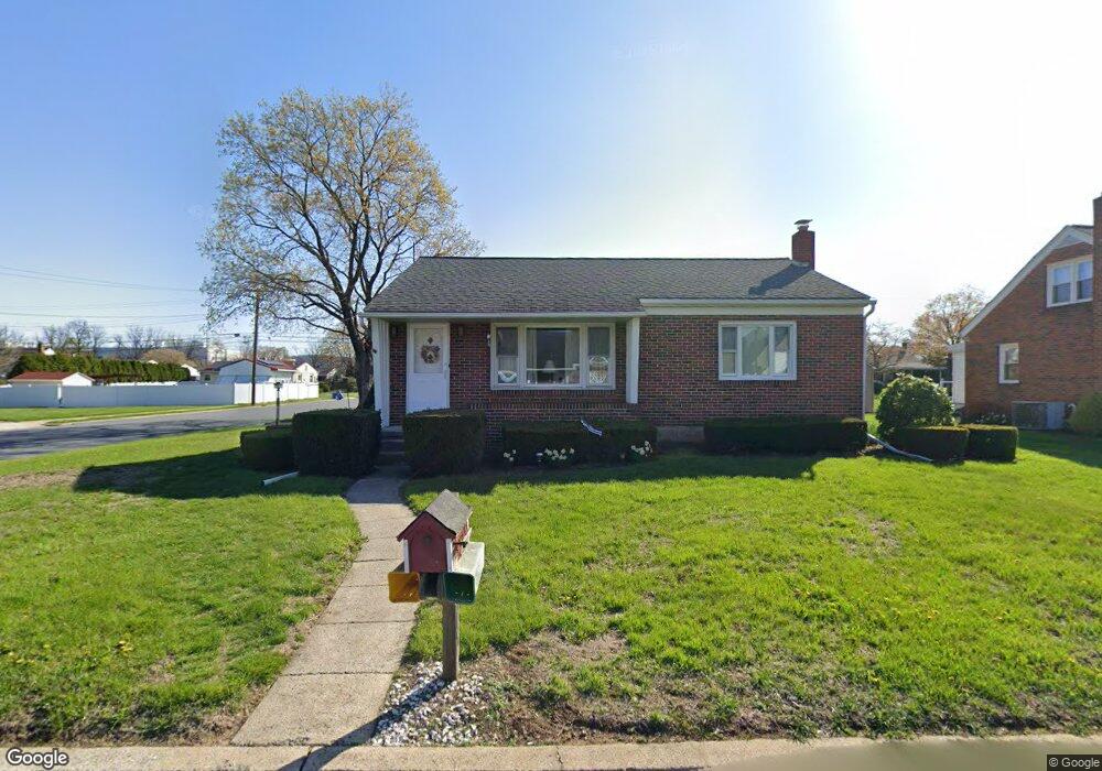 3415 Reading Crest Ave, Reading, PA 19605 - photo 1