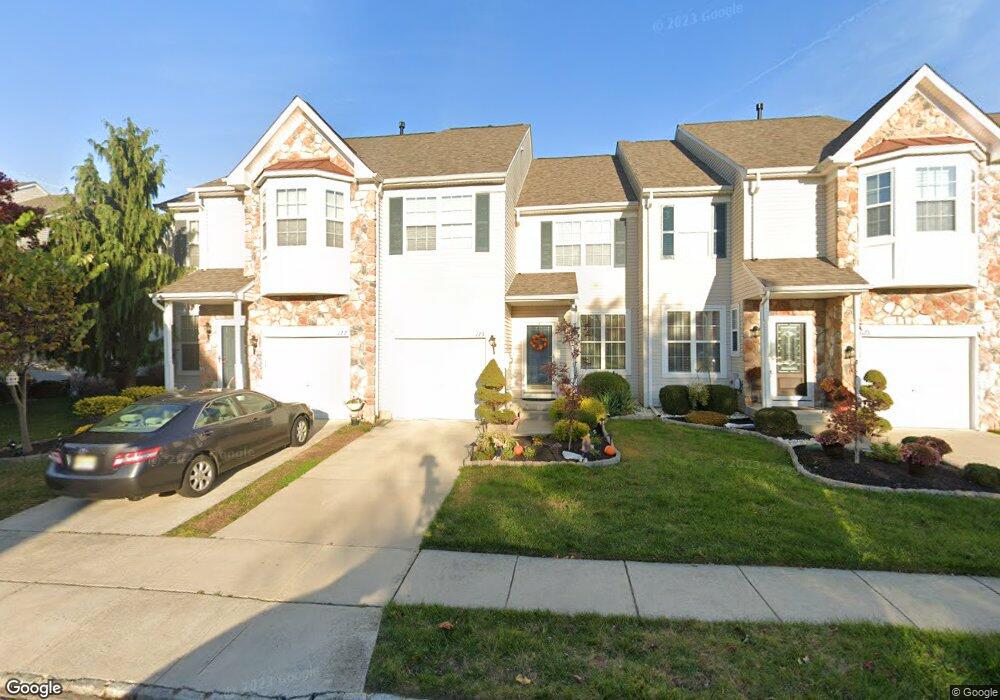 175 Rittenhouse Dr, Woodbury, NJ 08096 - photo 1