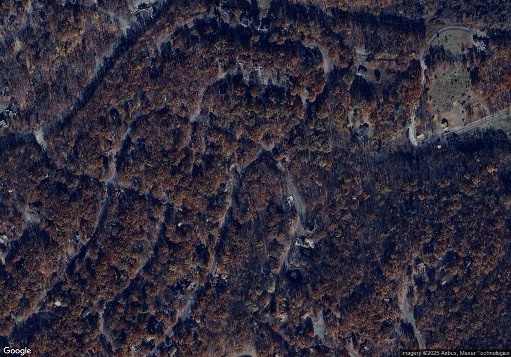 161 Overlook Dr, East Stroudsburg, PA 18302 - photo 1