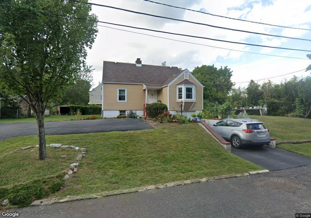 31 Cleveland Ave, Paramus, NJ 07652 - photo 1