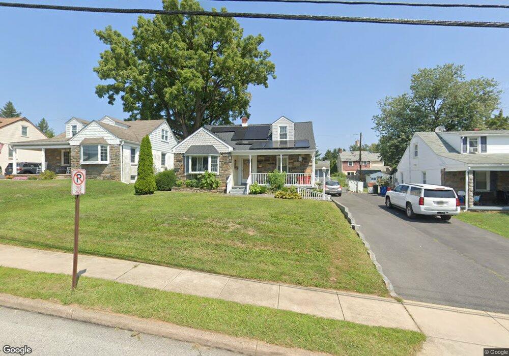 7 Locust Rd, Morton, PA 19070 - photo 1