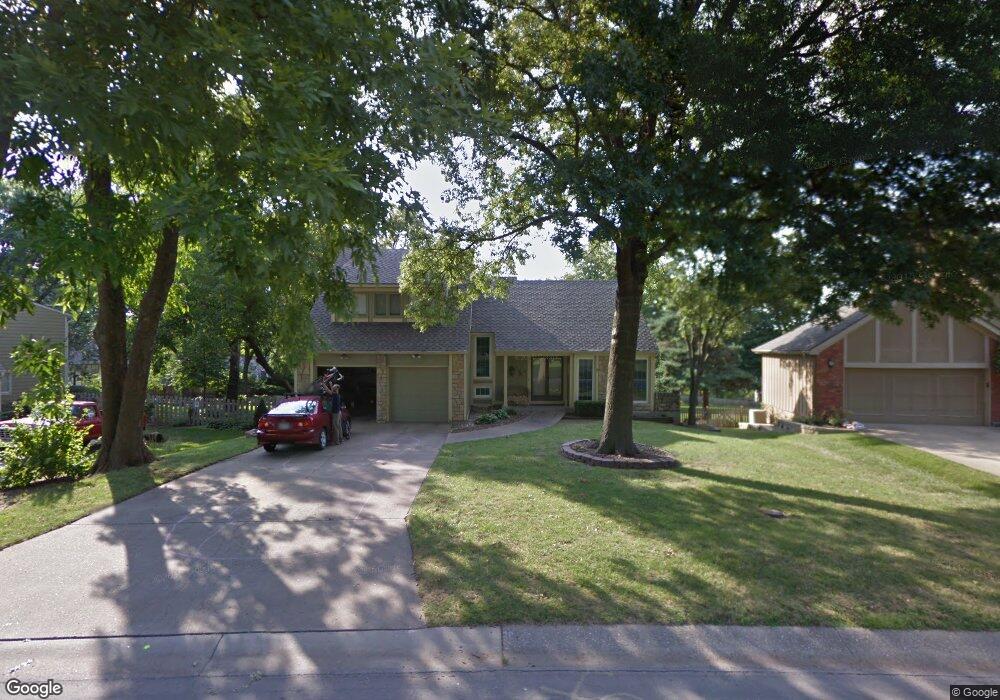8136 Parkhill St, Lenexa, KS 66215 - photo 1
