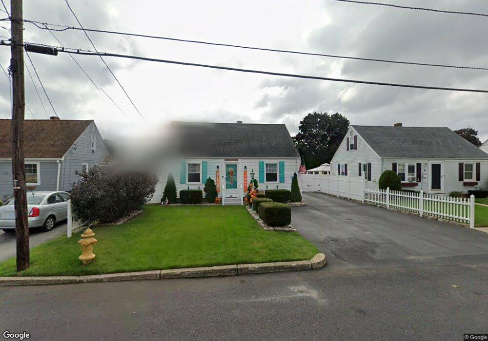 15 Lindesta Rd, Pawtucket, RI 02861 - photo 1