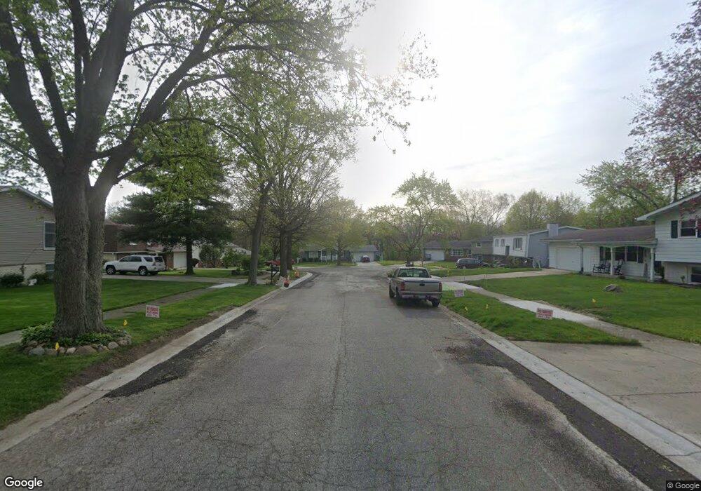 1003-4 W Summit Ct, Crown Point, IN 46307 - photo 1