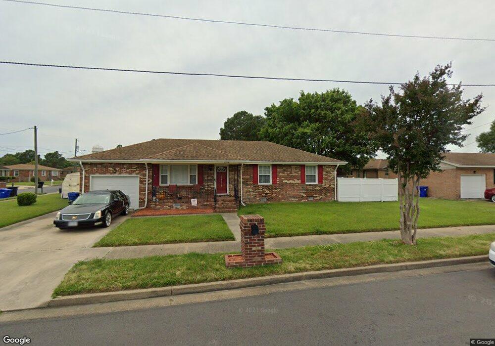 2302 8th St, Portsmouth, VA 23704 - photo 1
