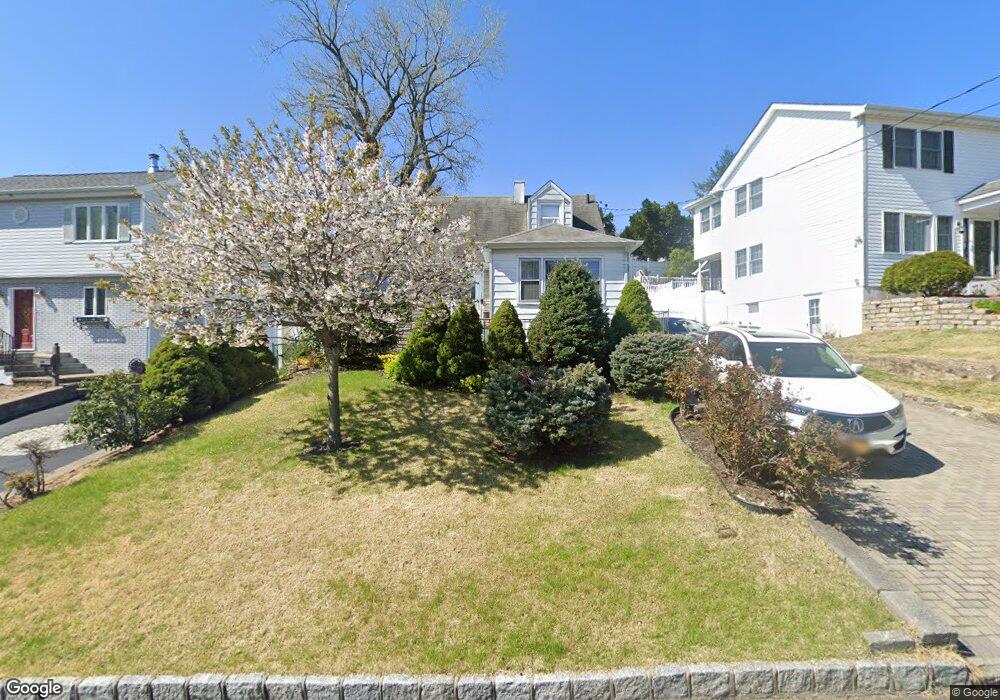 45 Remsen Cir, Yonkers, NY 10710 - photo 1