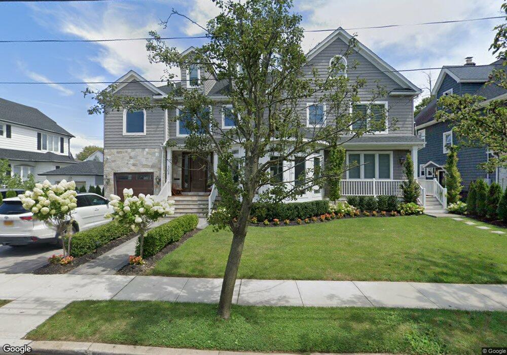 304 Linwood Ave, Cedarhurst, NY 11516 - photo 1