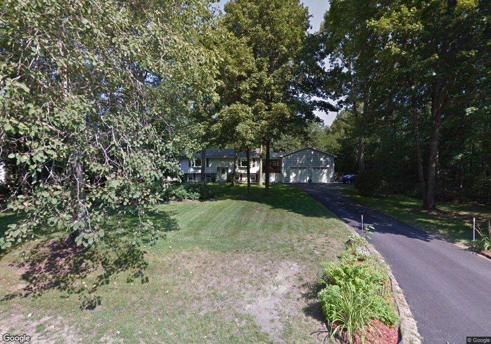 10 Brook Rd, Litchfield, NH 03052 - photo 1