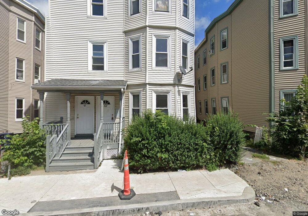 427 Ferry St unit 2, Everett, MA 02149 - photo 1