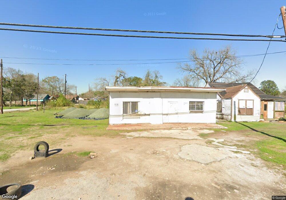 4111 Crane St, Houston, TX 77026 - photo 1