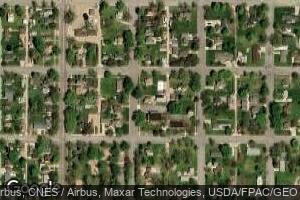 431 S 6th St, Bird Island, MN 55310