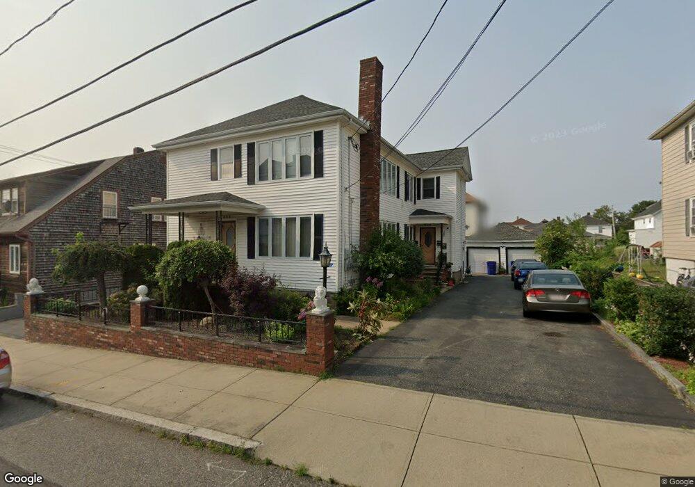 686 Hicks St, Fall River, MA 02724 - photo 1