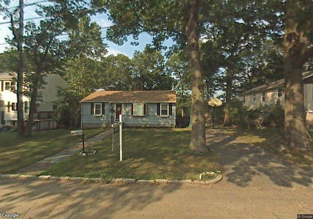 127 Woodside Ln, Arlington, MA 02474 - photo 1