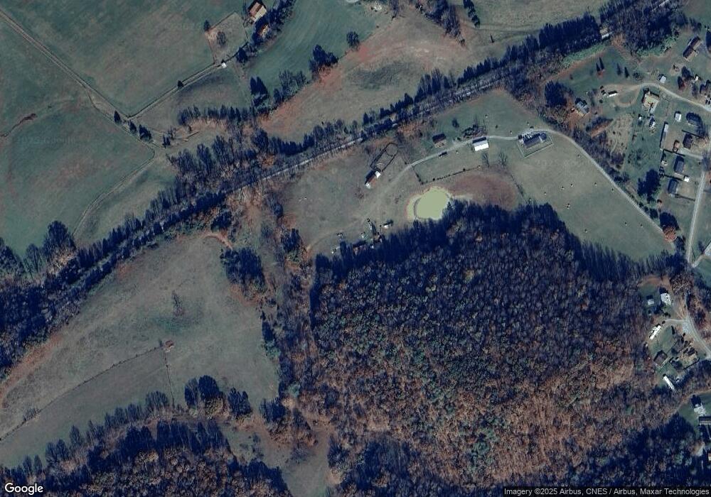 150 Plowboy Ln, Buena Vista, VA 24416 - photo 1