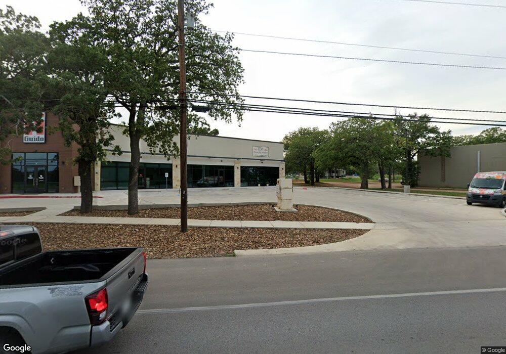 1328 S State Highway 16 unit 200, Fredericksburg, TX 78624 - photo 1