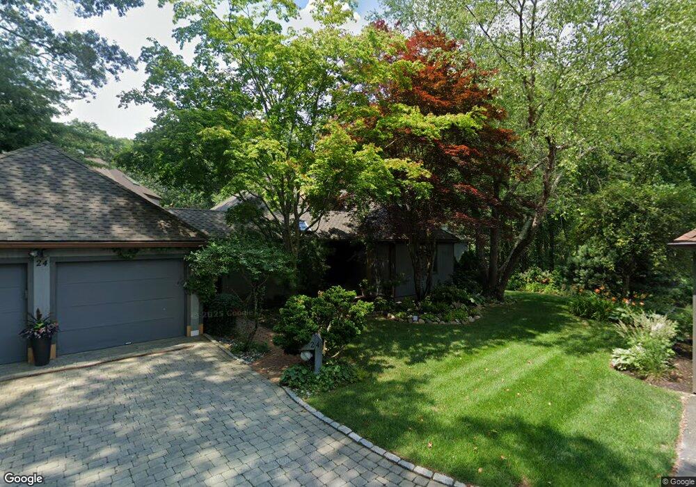 24 Salem St unit 1, Swampscott, MA 01907 - photo 1