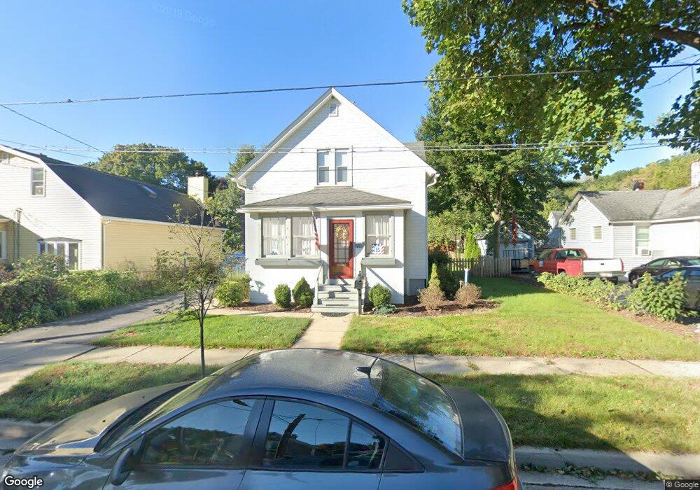 50 Center St, Algonquin, IL 60102 - photo 1