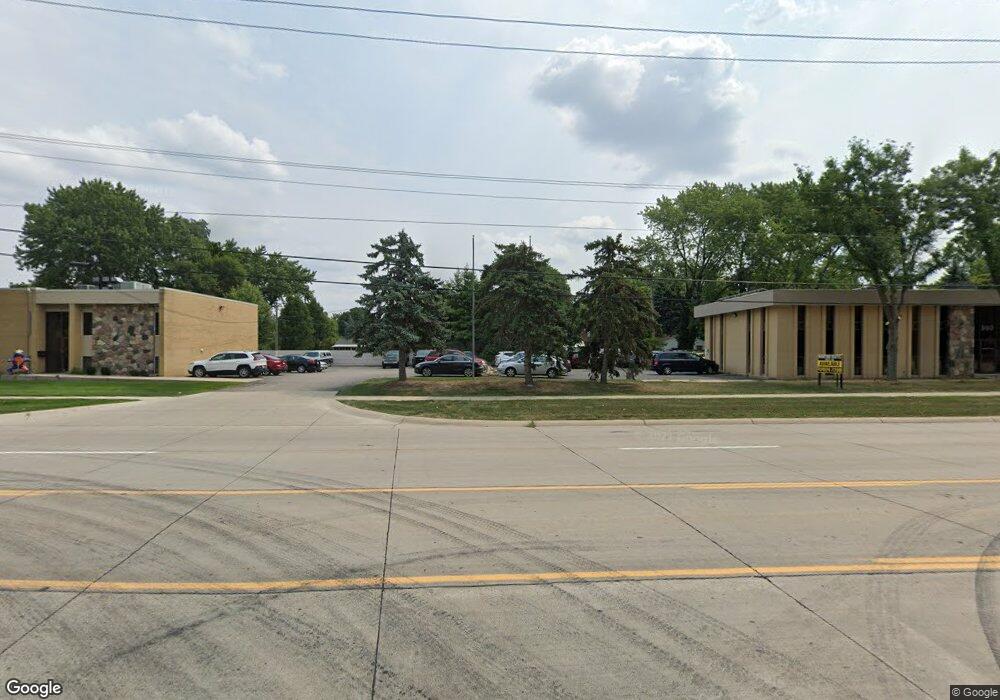 1741 Wickham St, Royal Oak, MI 48073 - photo 1