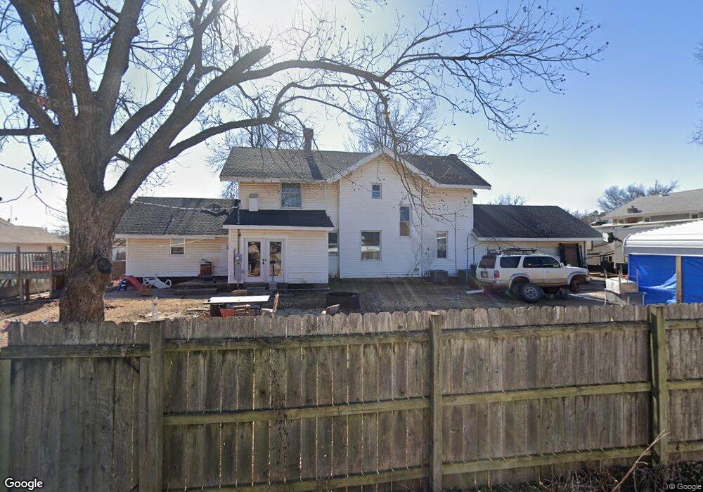 904 E Broadway St, Cushing, OK 74023 - photo 1