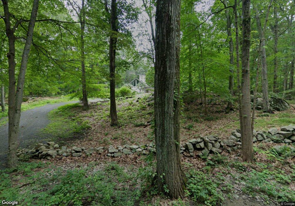 110 Topstone Rd, Redding, CT 06896 - photo 1