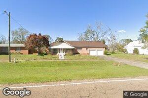 205 Main Ave, Newhebron, MS 39140