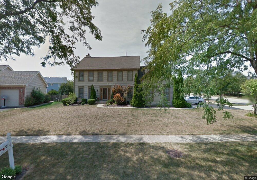 2011 Peach Tree Ln, Algonquin, IL 60102 - photo 1