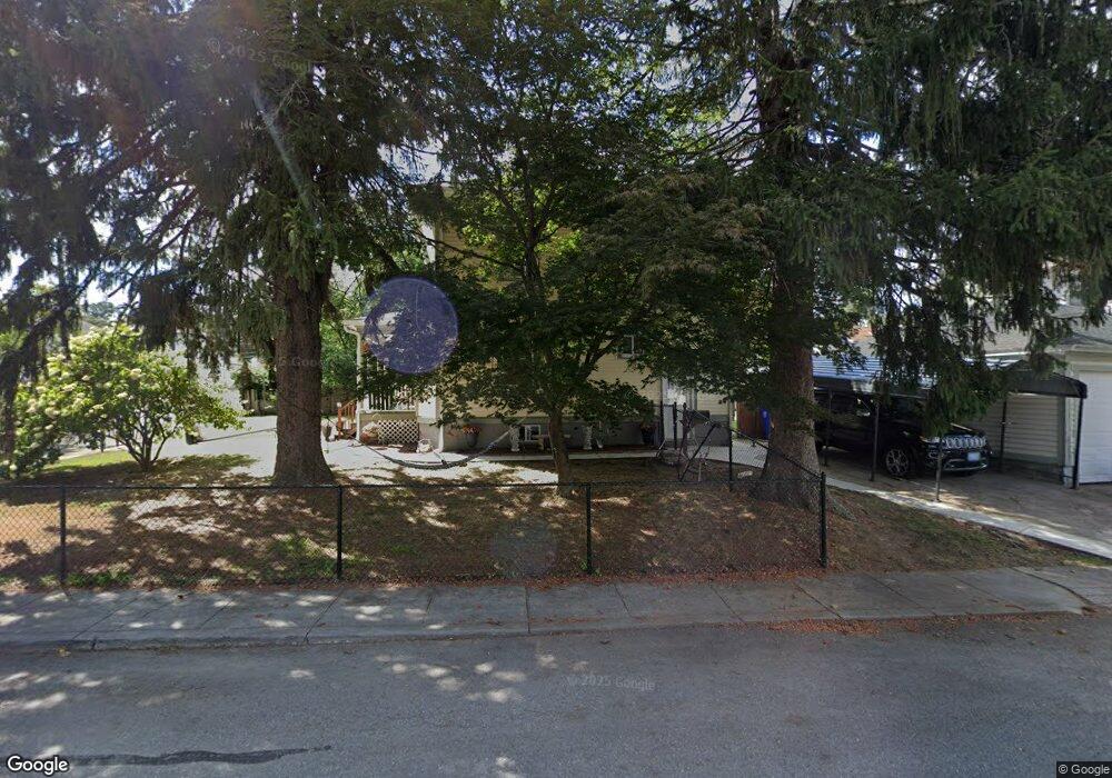 21 Walker St, West Warwick, RI 02893 - photo 1