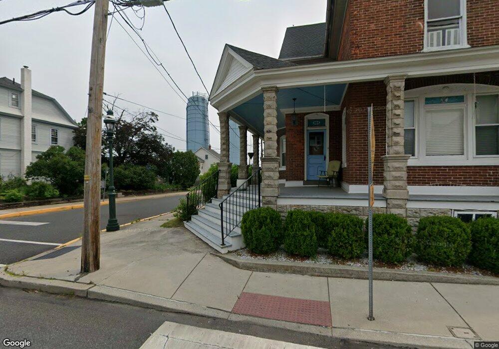 276 Main St unit B, Pennsburg, PA 18073 - photo 1