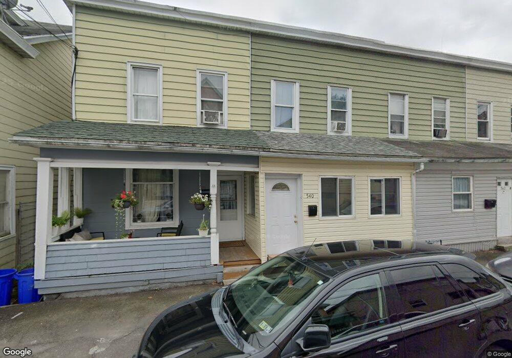 540 W Maple St, Hazleton, PA 18201 - photo 1