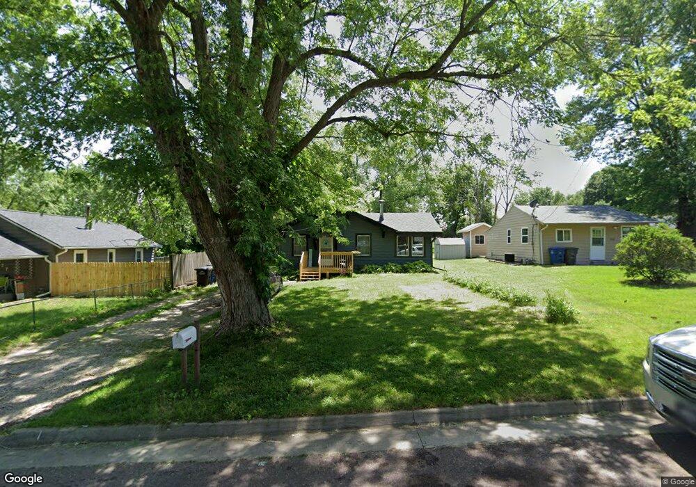 3321 E Shawnee Ave, Des Moines, IA 50317 - photo 1