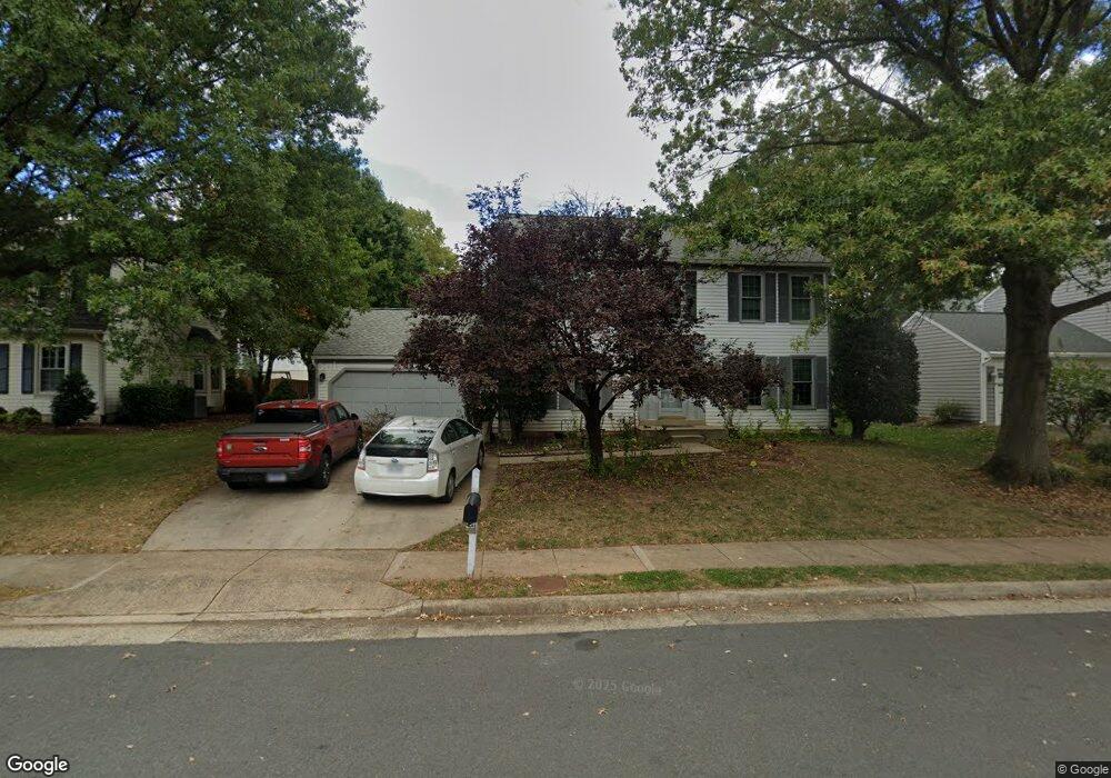 13366 Scotsmore Way, Herndon, VA 20171 - photo 1