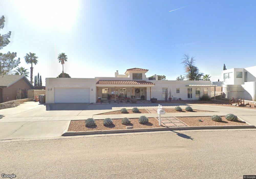 11105 Leo Collins Dr, El Paso, TX 79936 - photo 1