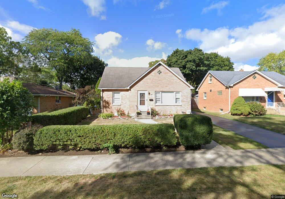 430 N Lewis Ave, Waukegan, IL 60085 - photo 1