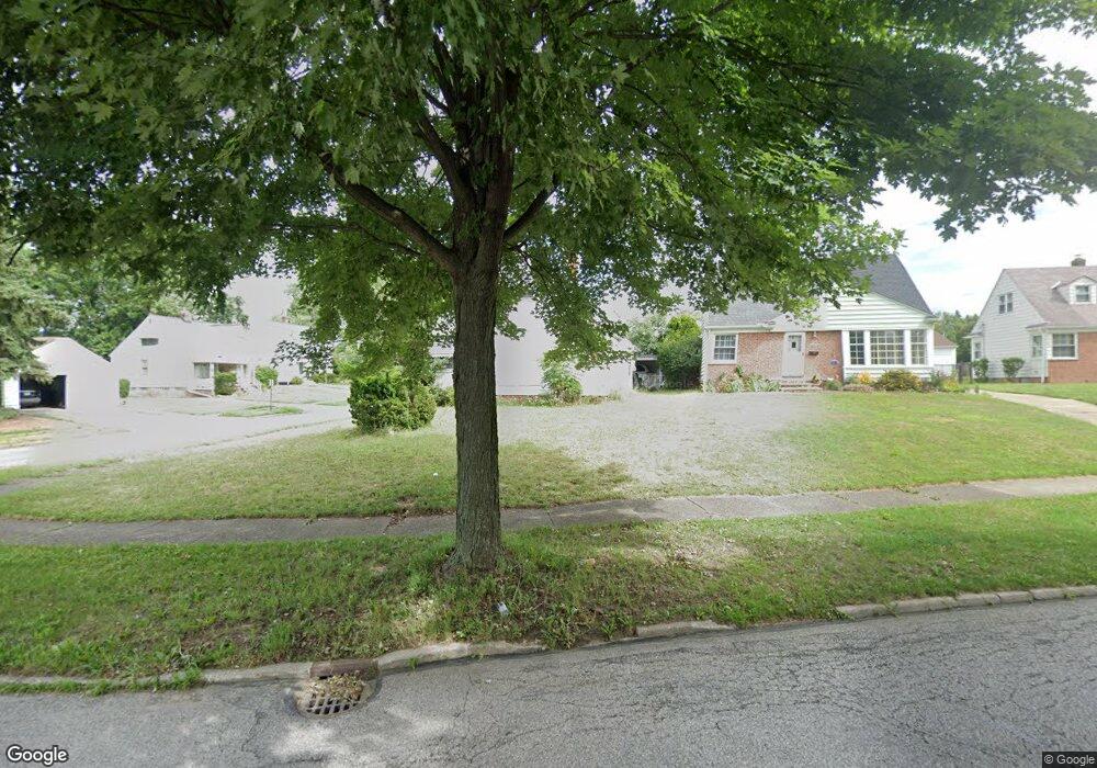 18801 Maple Heights Blvd, Maple Heights, OH 44137 - photo 1