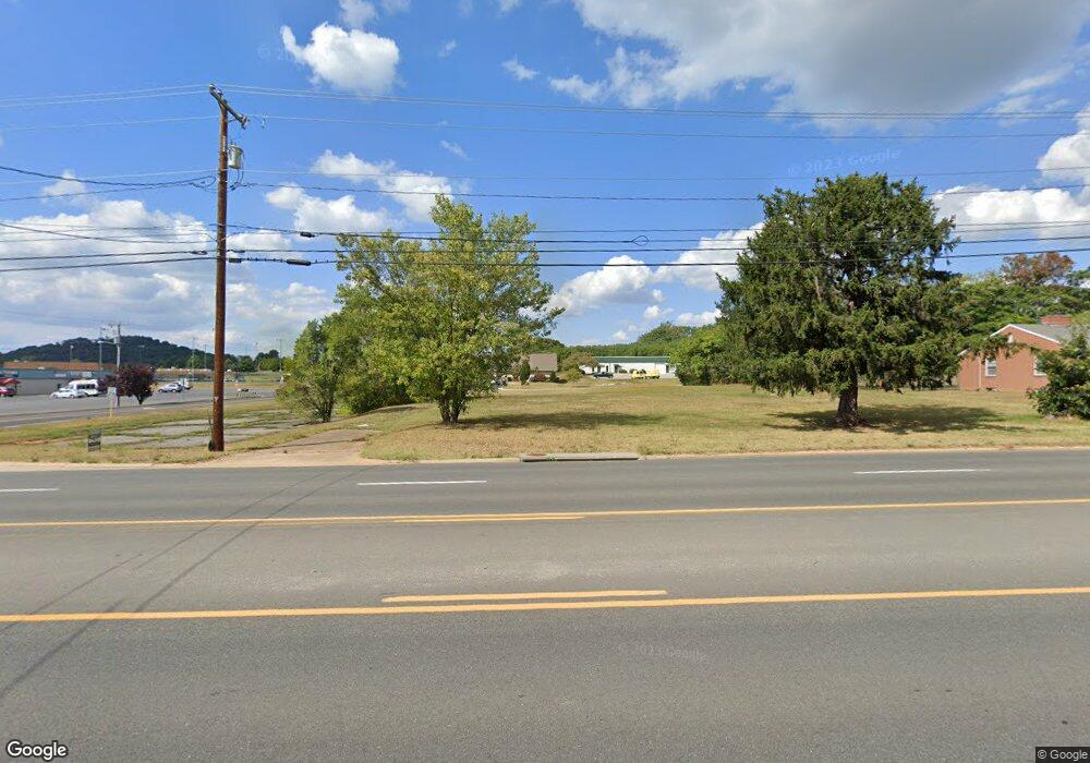 3318 Stuarts Draft Hwy, Waynesboro, VA 22980 - photo 1