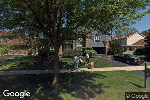 661 Oakhurst Ct, Naperville, IL 60540