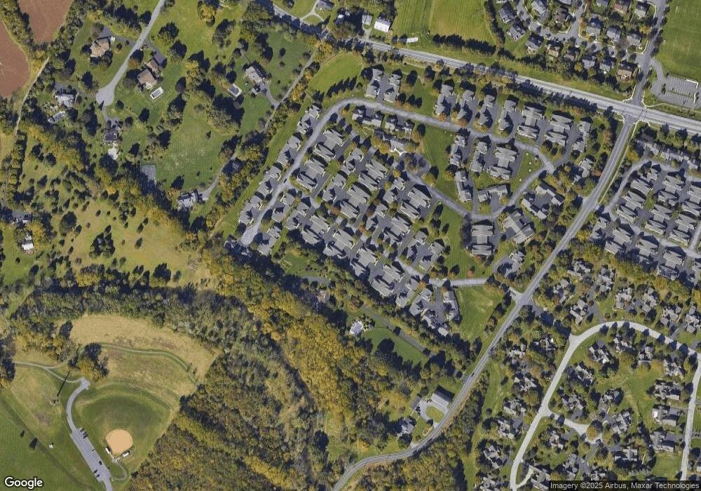 4862 Derby Ln unit 39C, Macungie, PA 18062 - photo 1