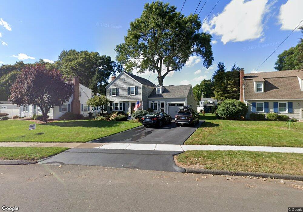 71 Beverly Rd, Wethersfield, CT 06109 - photo 1